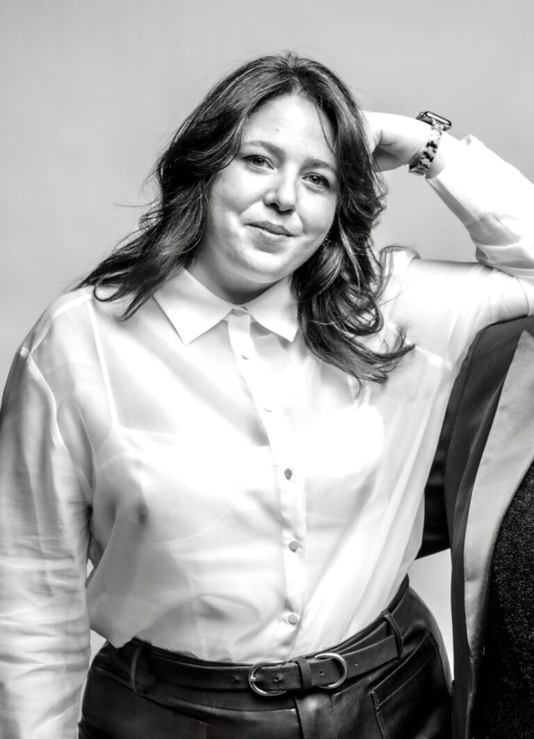 Naoma Serna-Zahn Headshot